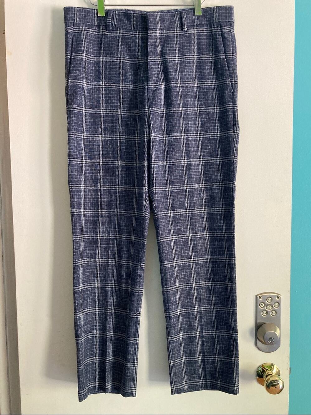 Murano Alex Slim Fit Blue Plaid Men Dress Pant Size 33 30  Flat Front Retro Feel
